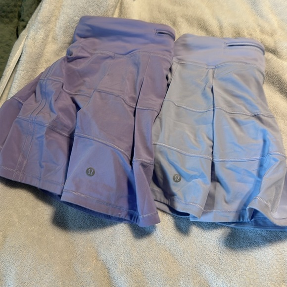 Lululemon skirt size 6. - Picture 7 of 8